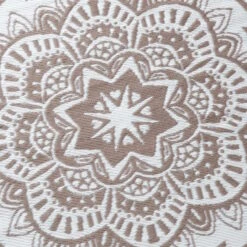 In- & Outdoor-Teppich Flora Ø118cm COLOUR CLASH In Natur-Weiß -Hausverkaufsladen butlers in and outdoor teppich flora o118cm colour clash in natur weiss 5