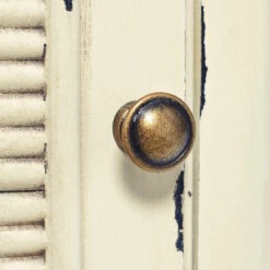 Nachttisch CABOTT COVE In Creme-Braun -Hausverkaufsladen butlers nachttisch cabott cove in creme braun 10