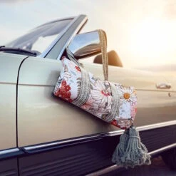 Picknickdecke L 175 X B 154cm BETWEEN FLOWERS In Creme -Hausverkaufsladen butlers picknickdecke l 175 x b 154cm between flowers in creme 9